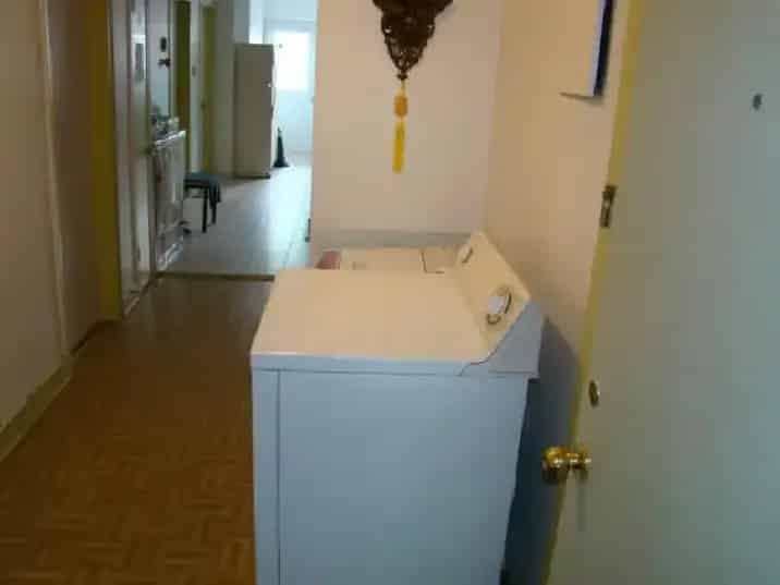 Montreal One Bedroom Rental for Female Tenant