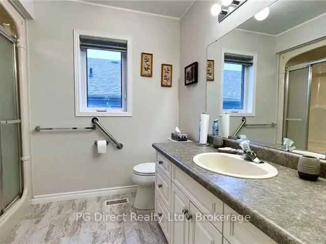 House For Sale in Centre Wellington, Ontario