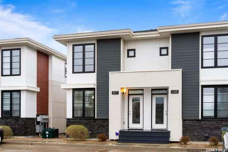 3-Bedroom Condo in Hawkstone - Open Concept, Finished Basement, Private Backyard