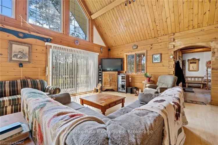 House For Sale in Rideau Lakes, Ontario