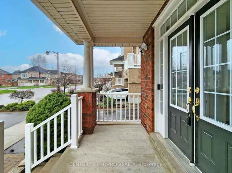 House For Sale in Whitchurch-Stouffville, Ontario