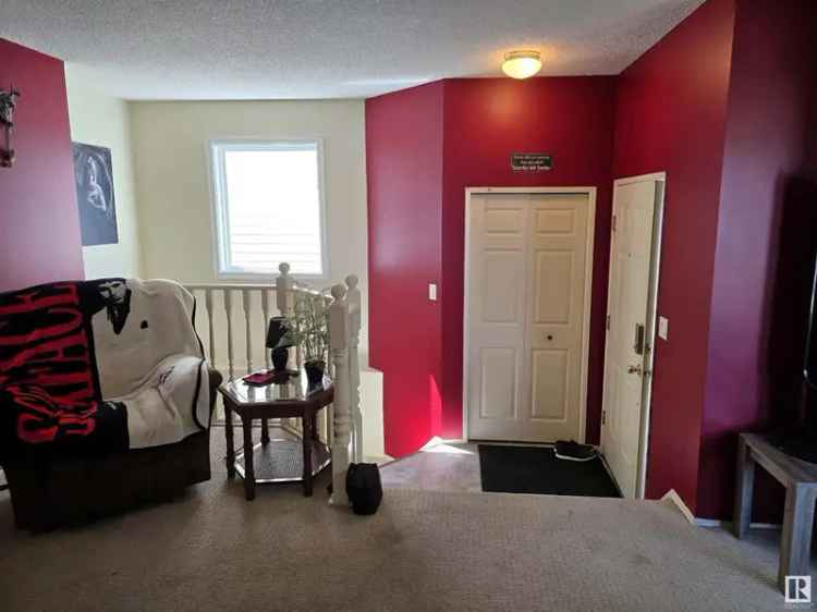 Charming 3 Bedroom Bungalow in Jackson Heights