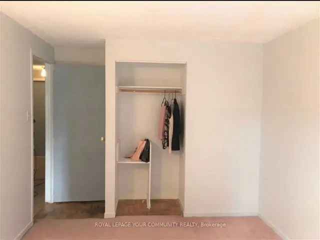 House For Sale in Markham, Ontario