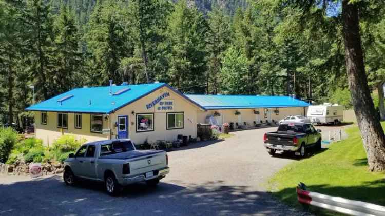 Riverhaven RV Park & Motel - Hedley, BC