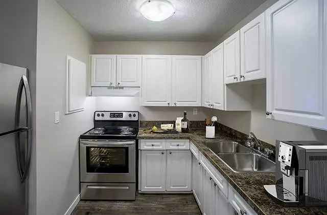 Rent Comfortable Apartments in Kamloops with Air Conditioning and Amenities