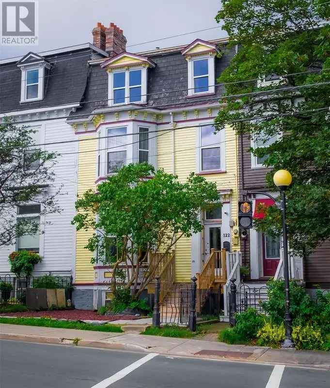 Historic Downtown St John's Home - 6 Beds, 3 Baths, Airbnb Potential