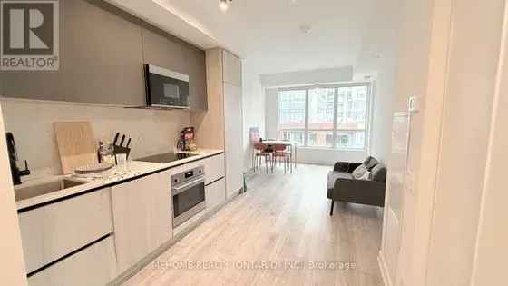 1 room apartment of 395 m² in Toronto