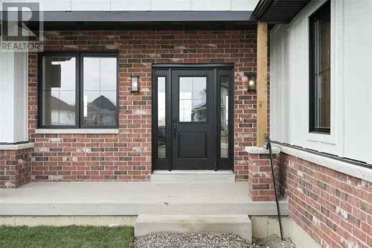 New Ranch Home 1650 sq ft - Open Concept, Granite Kitchen