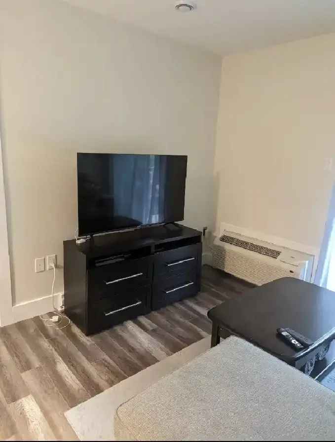 2 Bed, 2 Bath Apartment