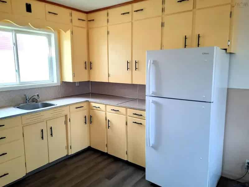 Rent Duplex in Amherst with Two Spacious 2-Bedroom Units
