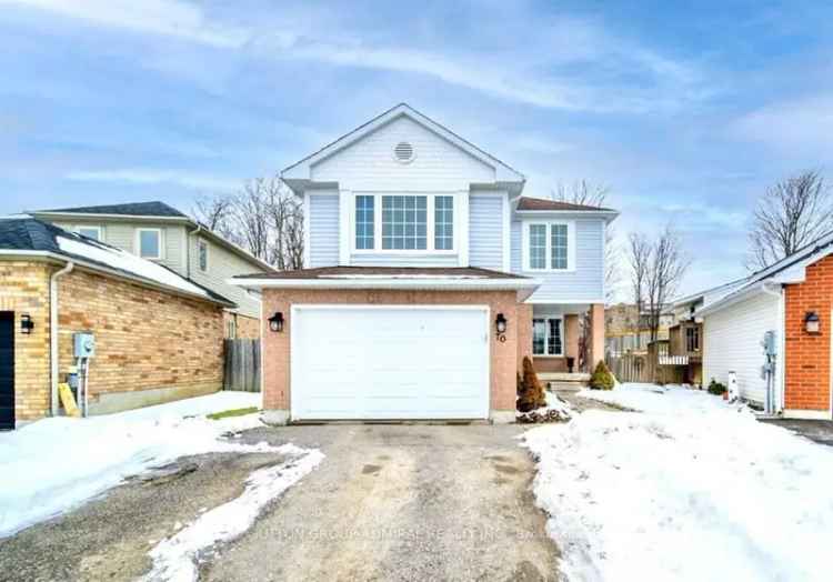 House For Sale in Barrie, Ontario