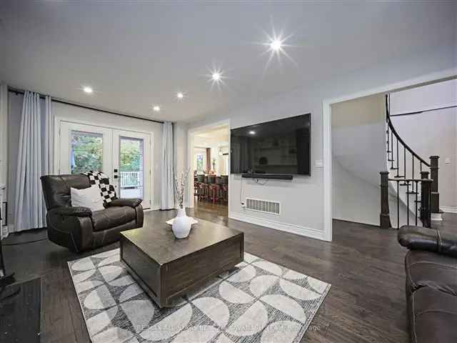 House For Sale in Markham, Ontario