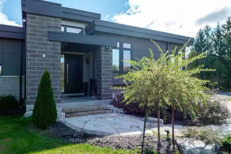 House For Sale in Milton, Ontario