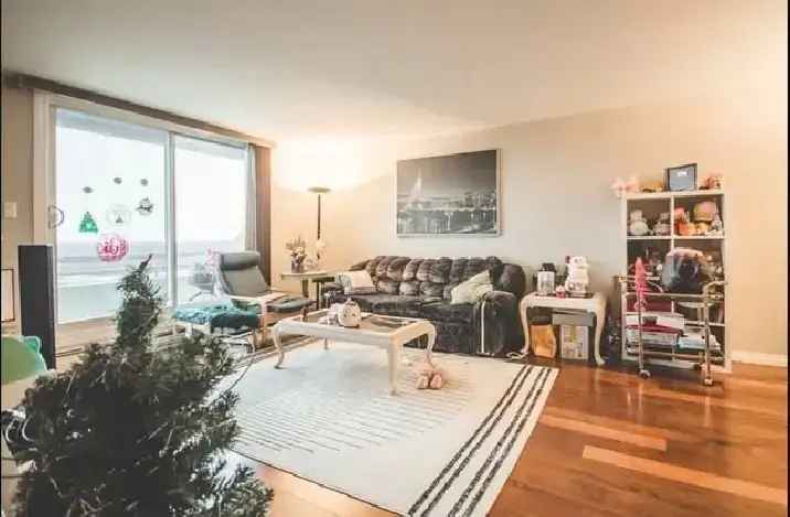 Winnipeg apartment sublet near St vital Mall