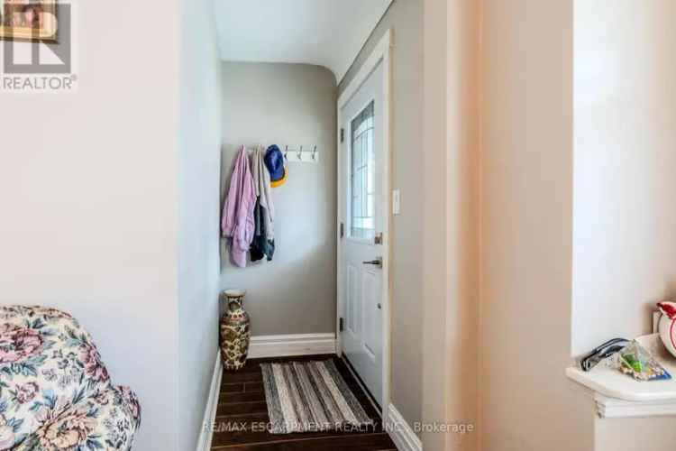 Updated 2 1 Bedroom Bungalow in Hamilton Mountain