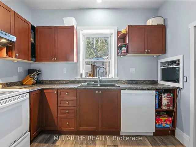 House For Sale in Southgate, Ontario