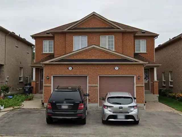 House For Rent in Mississauga, Ontario