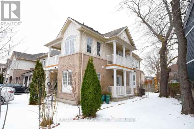 Stunning Newly Renovated End Unit Home in St Catharines