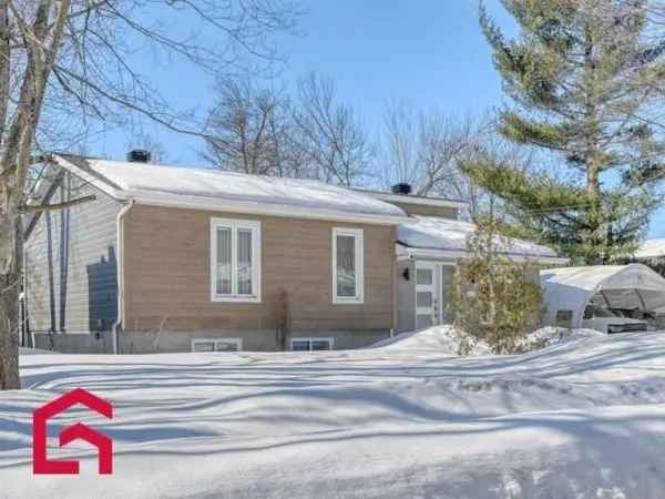 Split Level Home for Sale Lanaudiere Renovated Pool Spa