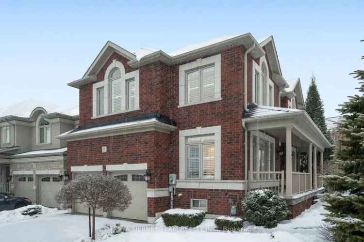 Luxury 4-Bed 5-Bath Home in North Whitby