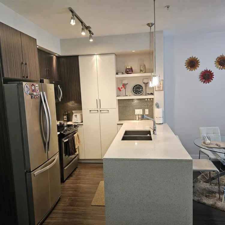 2 Bed 2 Bath Corner Unit Apartment for Sale