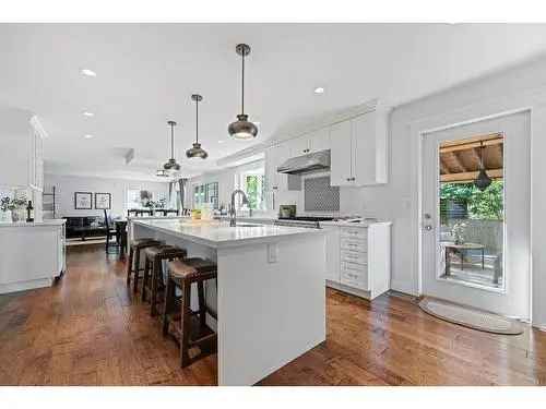 House For Sale in Surrey British Columbia Ocean Park