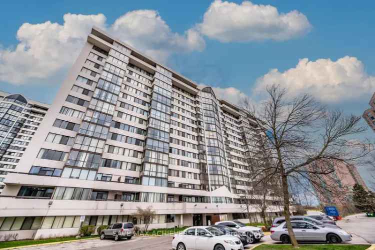 Condo For Sale in Toronto, Ontario