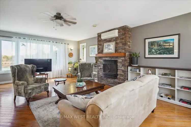 House For Sale in Kawartha Lakes, Ontario