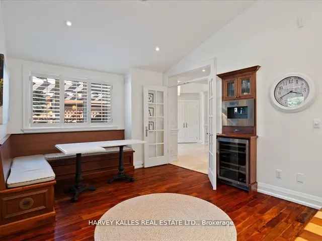 House For Sale in Mississauga, Ontario