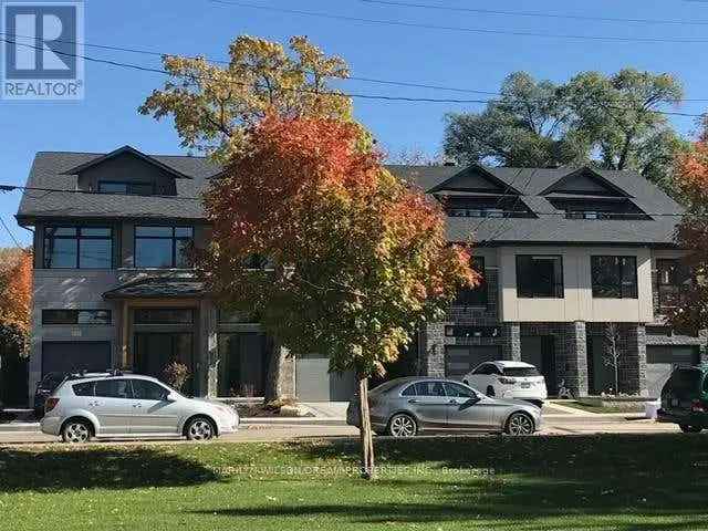 Luxury Semi-Detached Home in Wellington Village