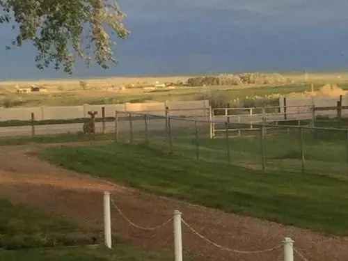 For Sale Beautiful Acreage House in Medicine Hat with Spacious Yard