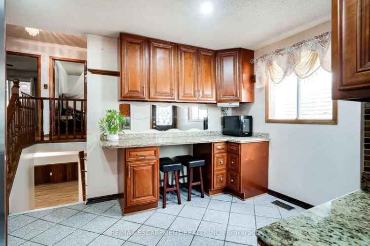 House For Sale in Belleville, Ontario