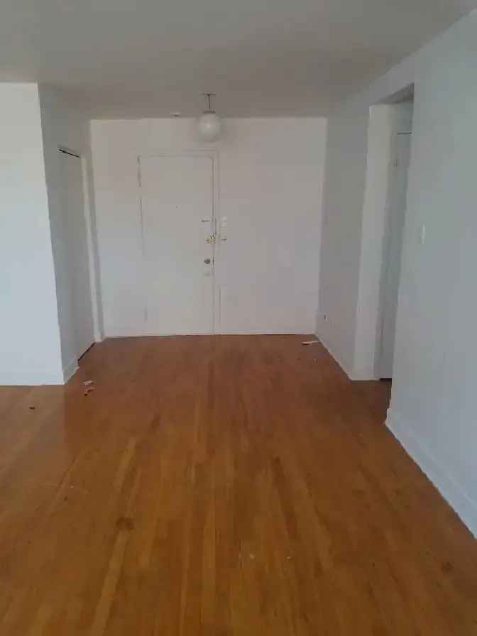 Rent Large 3 1 2 Apartment with Balcony in Dorval