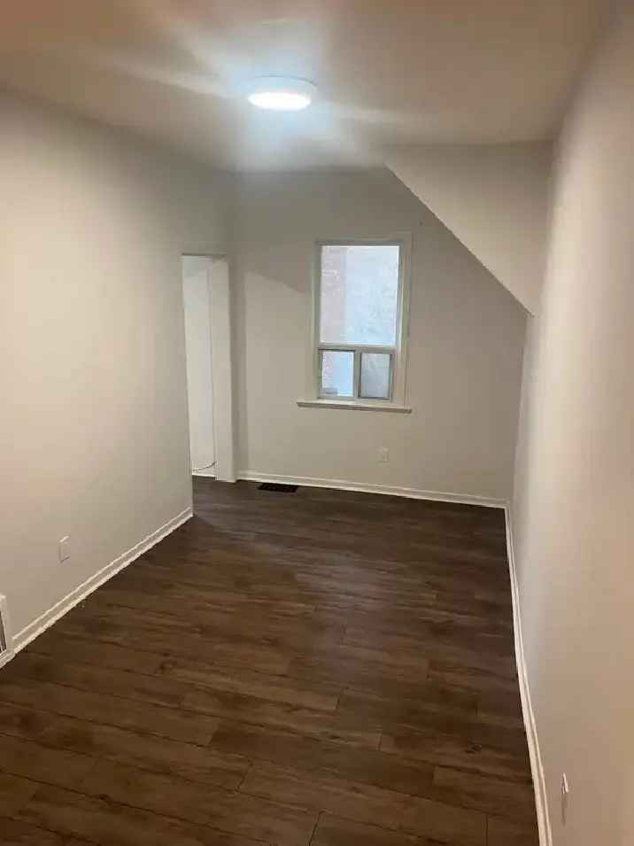 2 Bedroom Apartment for Rent Near Greektown