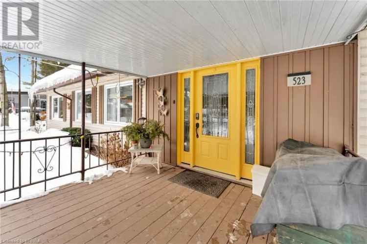 Buy Mobile Home in Hillside Lake Park with Nature Views and Serenity