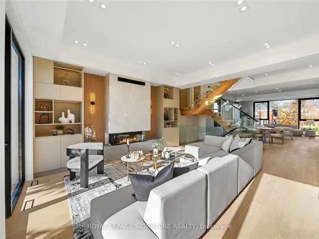 House For Sale in Toronto, Ontario