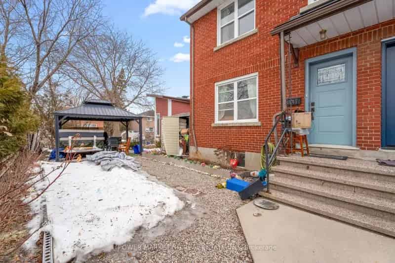 Spacious Upgraded Corner Lot Home - Granite Kitchen, Updated Bathroom, Finished Lower Level