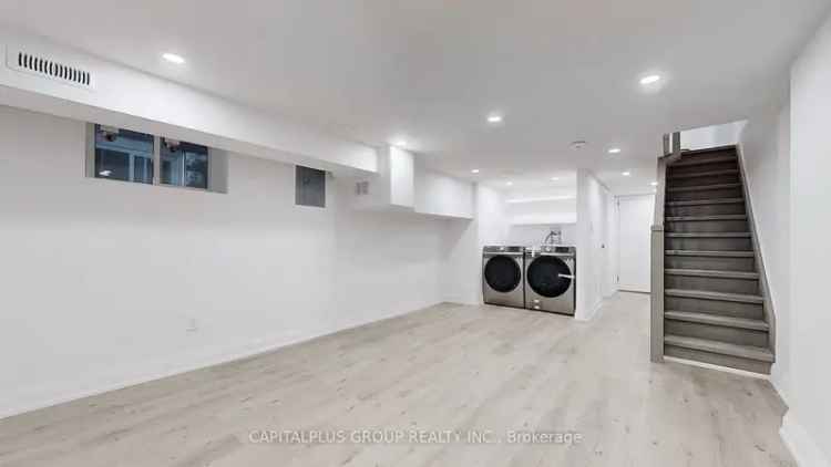 House For Sale in Toronto, Ontario