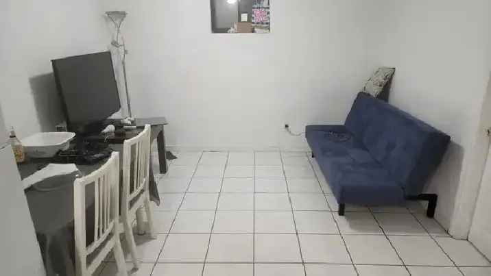 Private room for rent -  3 months