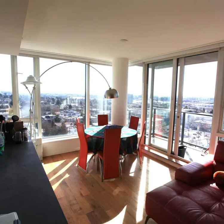 Granville at 70th Sub Penthouse 3-Bedroom 2-Bathroom Luxury Condo