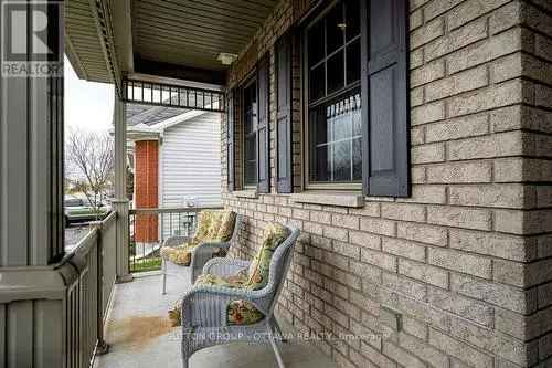 2 Bedroom Bungalow For Sale in Stittsville Ottawa