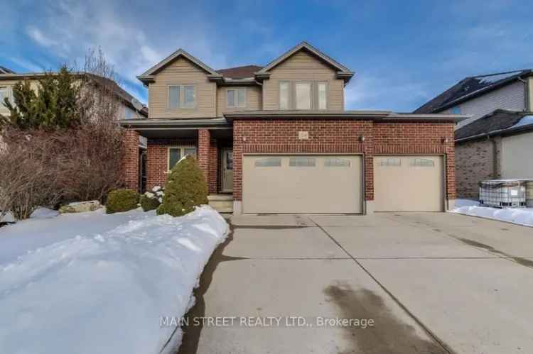 House For Sale in 554, Tatham Boulevard, Woodstock, Ontario