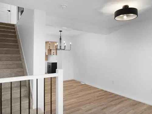 New Townhouse in Edmonton - Cy Becker Summit