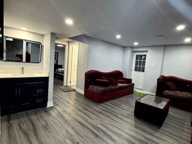 2 Bed 1 Bath Basement Apartment Near Parks and Highways