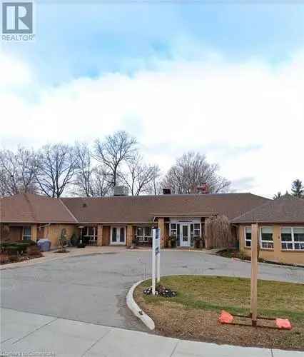 Buy Retirement Residence with 28 Rooms in Barrie Ontario