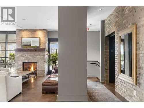 Luxury Kelowna Penthouse with Rooftop Terrace and Okanagan Lake Views