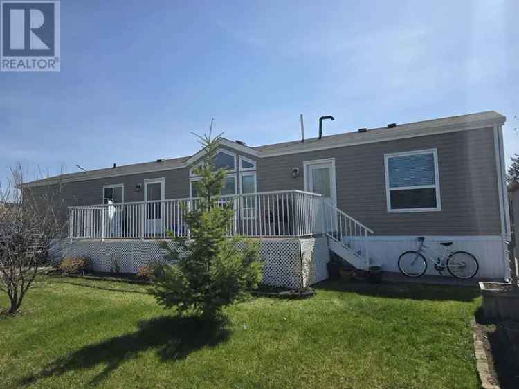 2 Bed 2 Bath Mobile Home in Ashland Meadows Low Strata Fees