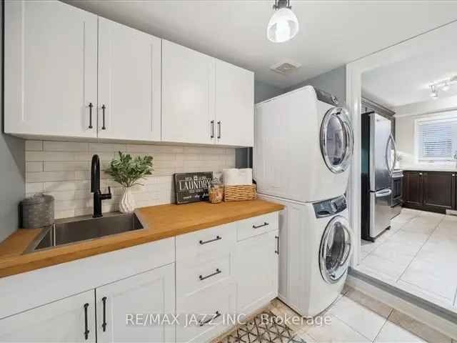 House For Sale in Oshawa, Ontario