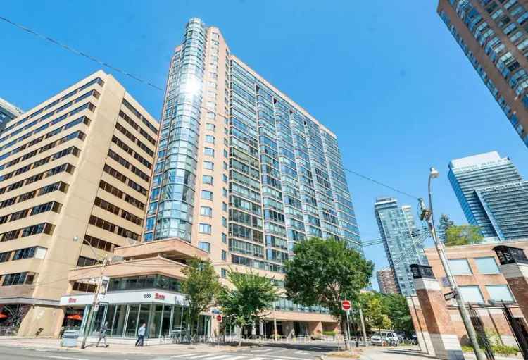 Condo For Sale in 1055, Bay Street, Toronto, Ontario