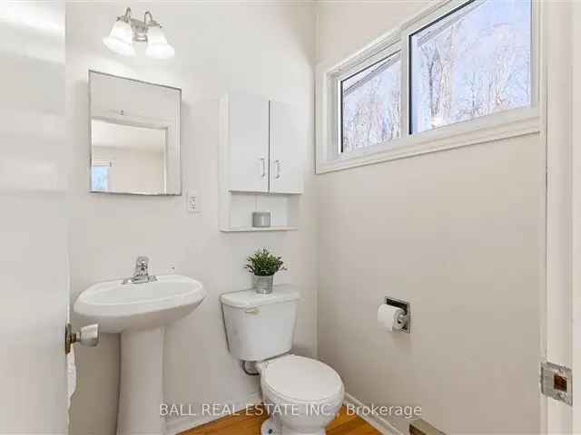 House For Sale in Kawartha Lakes, Ontario